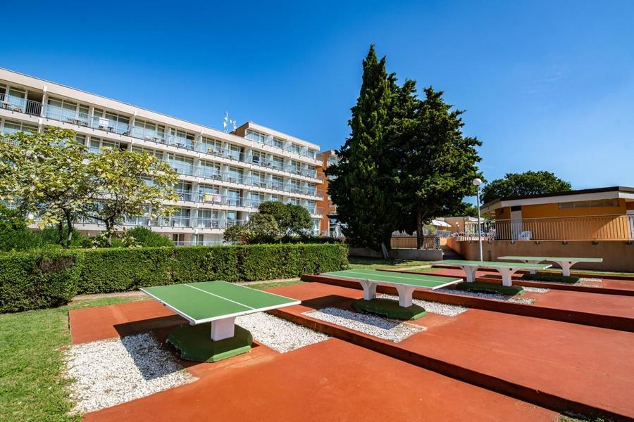 Arena Hotel Holiday Μεντουλίν Εξωτερικό φωτογραφία