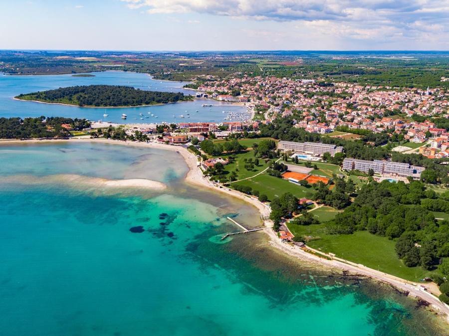 Arena Hotel Holiday Μεντουλίν Εξωτερικό φωτογραφία